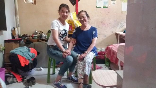 西河街北社区工作队慰问四老人员+走访慰问老党员 深情关爱暖人心2社区吕慧摄.jpg